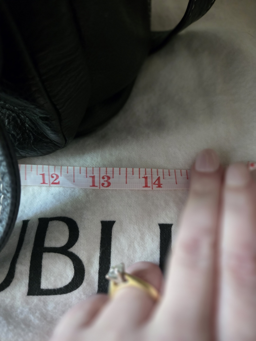 Banana Republic Black Leather Bag with Contrast Stitching - Picture 11 of 15